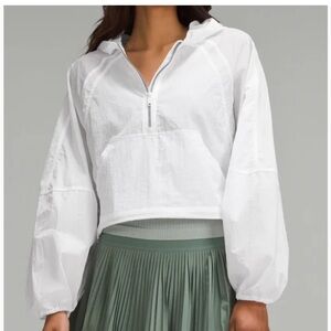 Like New Lululemon Scuba Cropped Anorak, sz 6